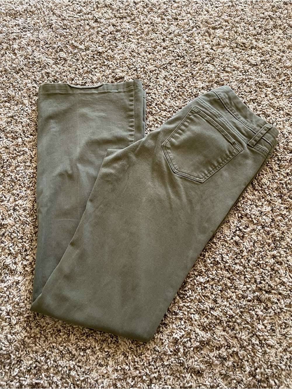 Banana Republic Olive Green Flare Leg Pants Women's Size 2 Stretch Chino Trouser - Picture 11 of 13